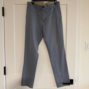 Banana Republic Men's Light Gray Chinos